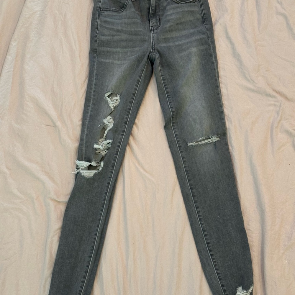 Distressed Gray Women's Jeans